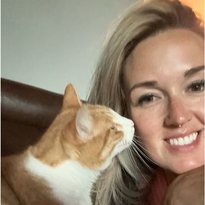 Meet your Posher, Sara